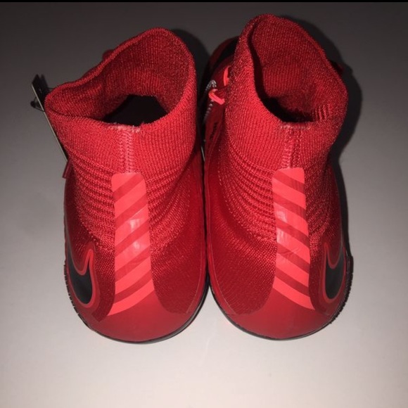 Nike Hypervenoms Phatal 3 - Picture 7 of 9
